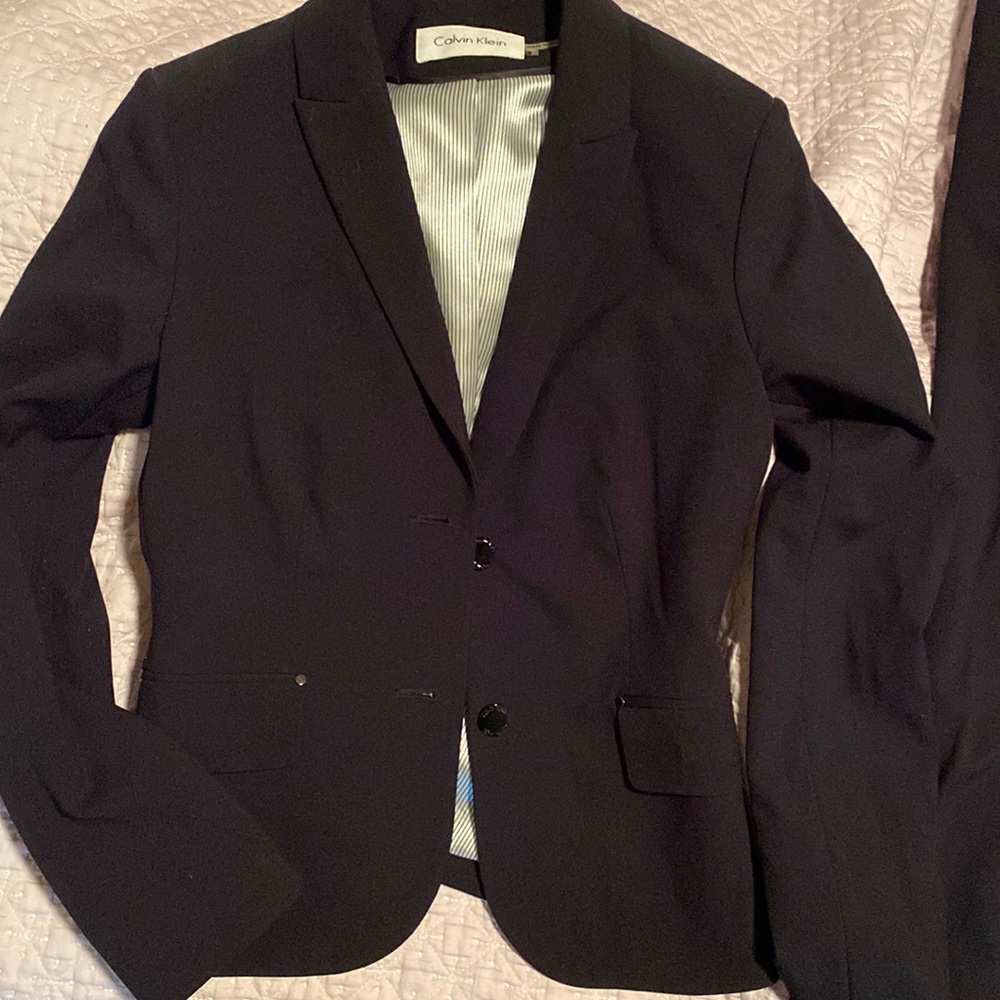 Calvin Klein suit set